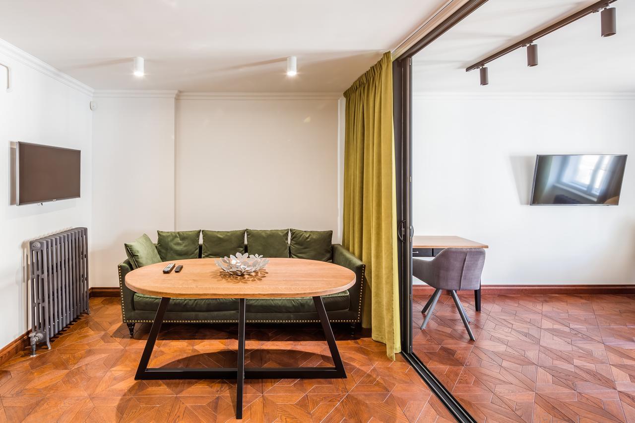 Romari Апартименти Площа Ринок Apartment ลวีฟ ภายนอก รูปภาพ