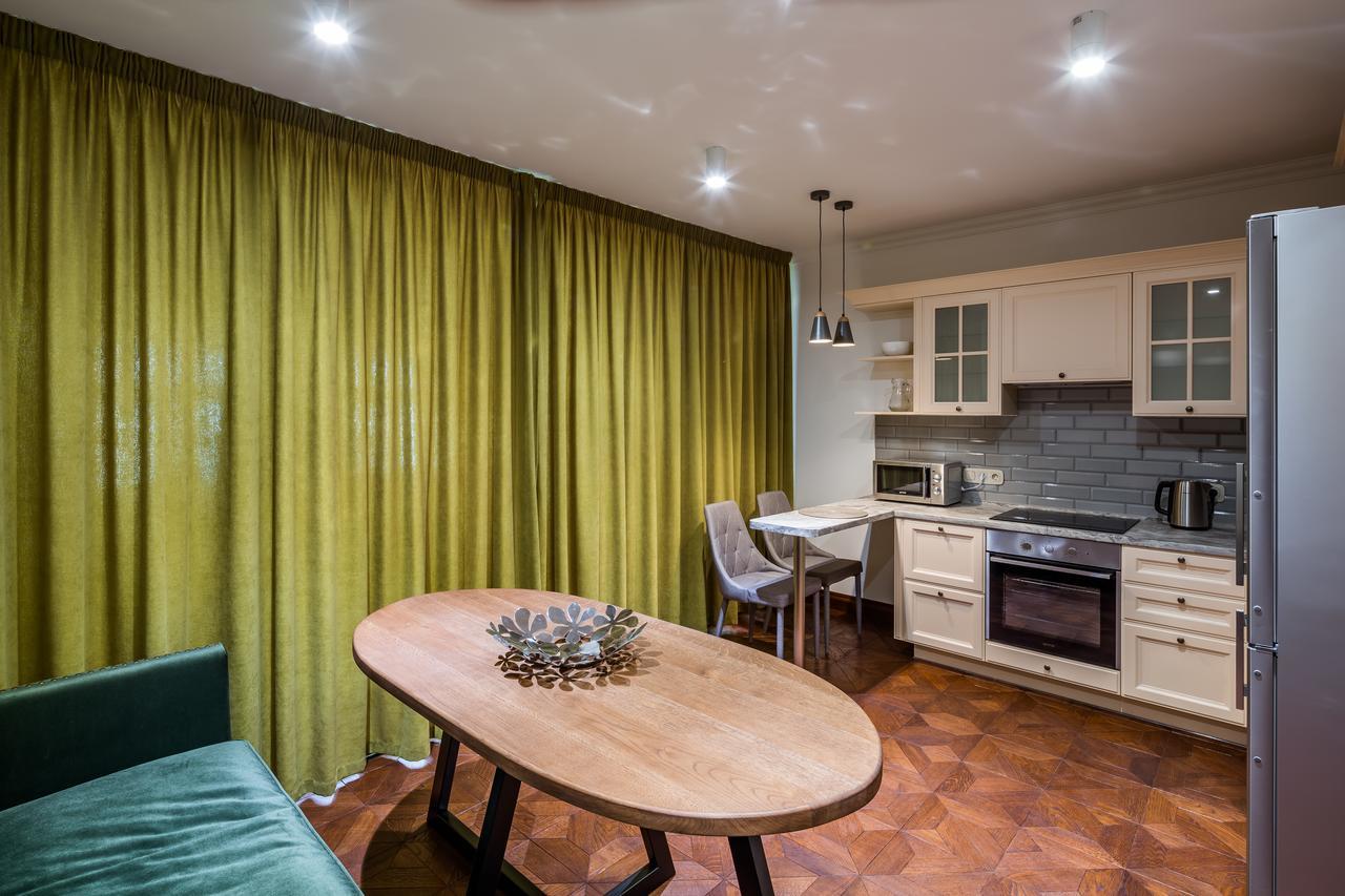 Romari Апартименти Площа Ринок Apartment ลวีฟ ภายนอก รูปภาพ
